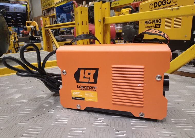 Saldatrice inverter 200A me qira